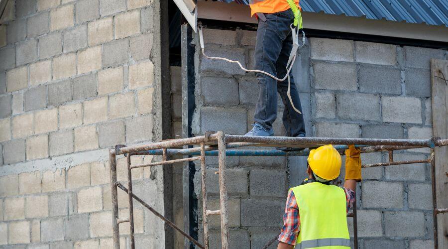 Expert Emergency Roof Repairs services in Grelton, OH